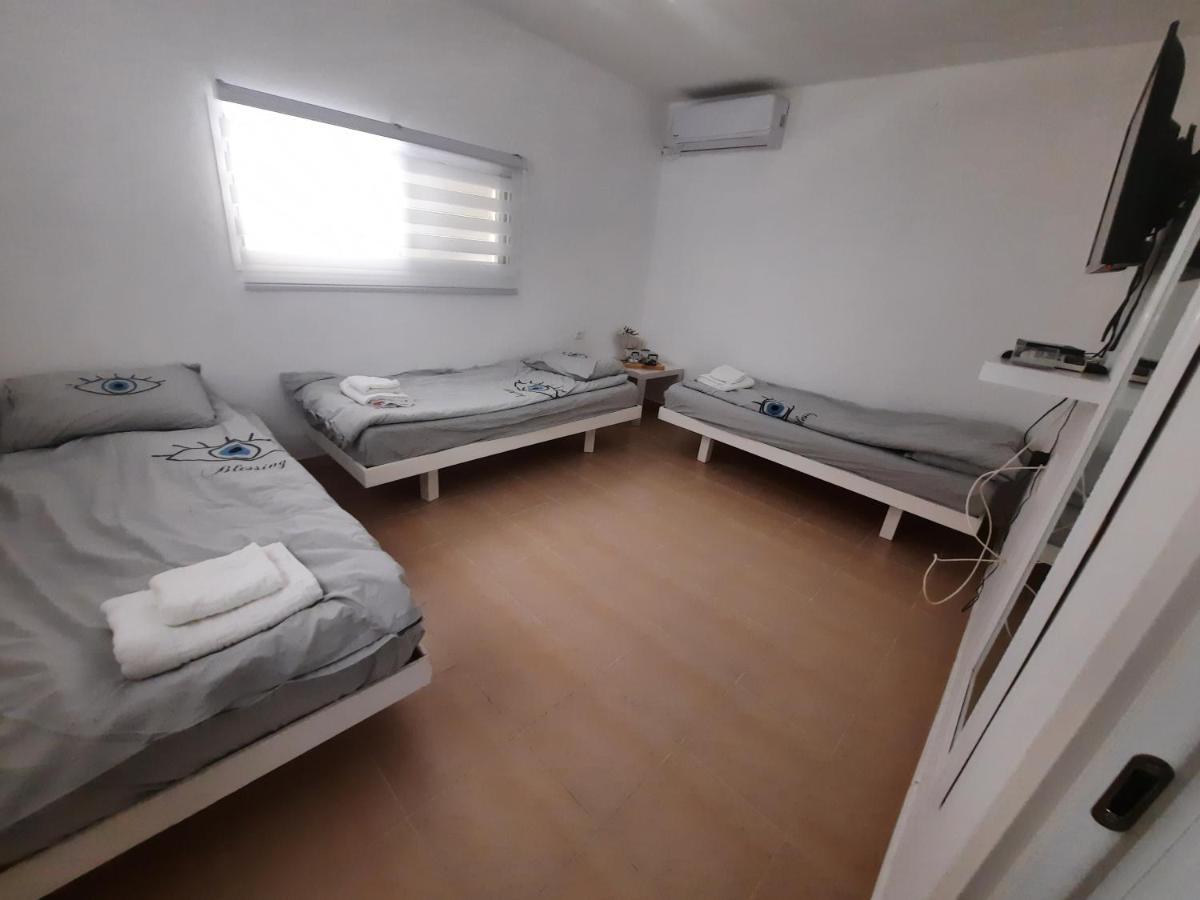 Akhva Accommodation Unit-אחווה יחידת אירוח Arad Exterior foto